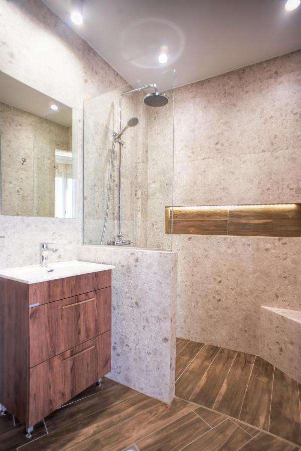 Lp Luxury Suite - Old Town Xanthi Exterior photo